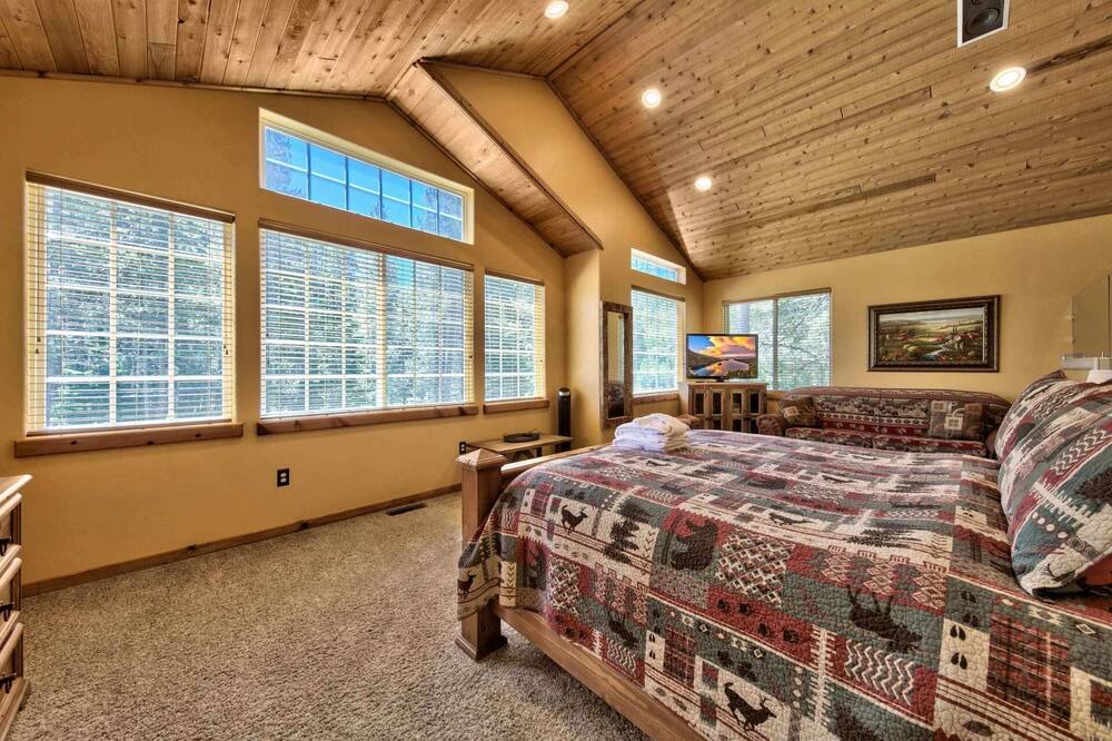 Photo of Bedroom in Tahoe Paradise