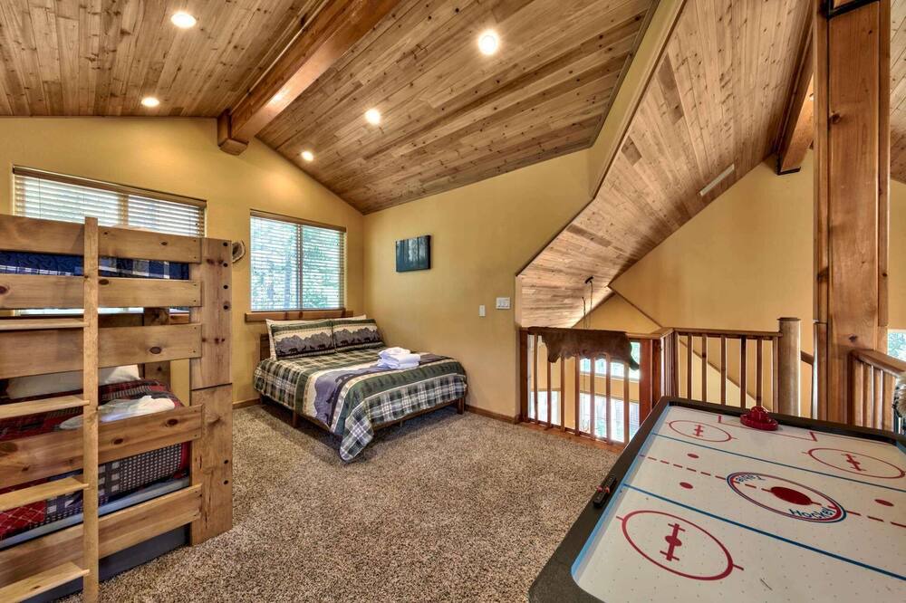 Photo of Bedroom in Tahoe Paradise