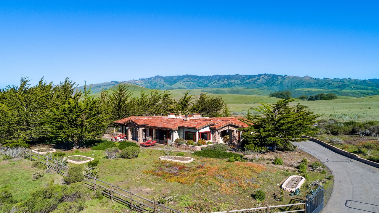 Photo of Outdoor in San Simeon
