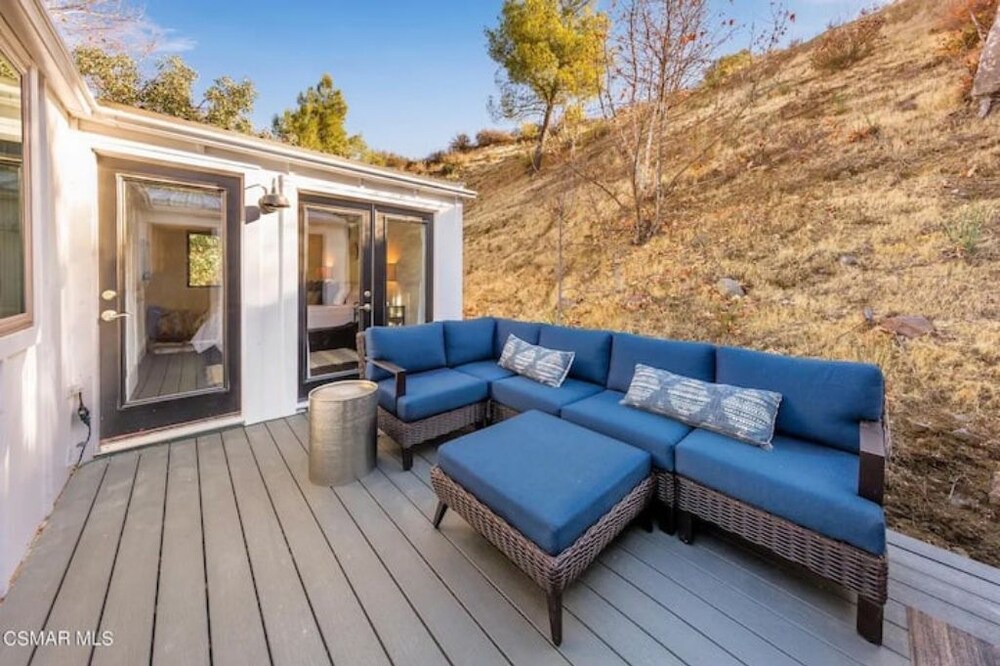 Photo of Patio Balcony in Agoura Hills