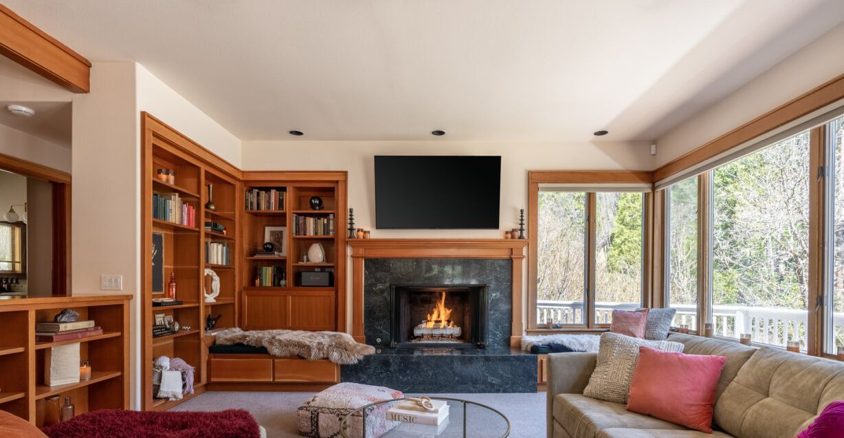Photo of Livingroom in Nevada City