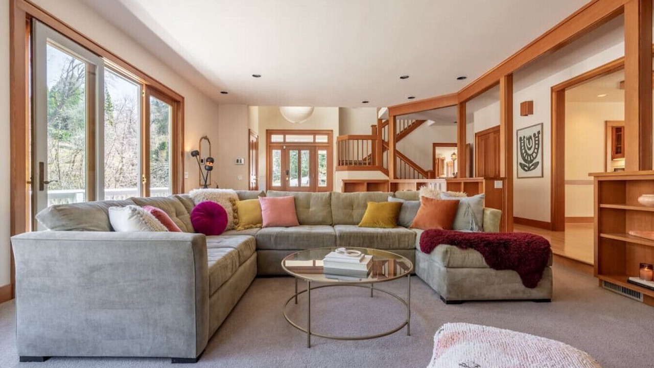 Photo of Livingroom in Nevada City