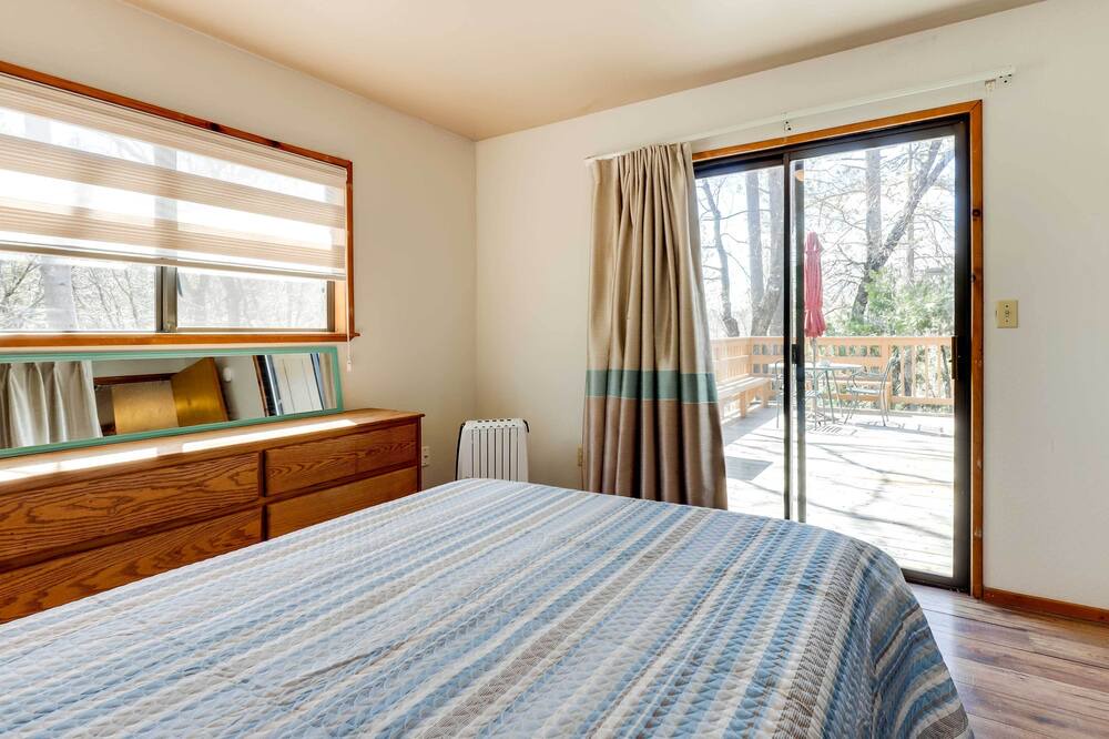 Photo of Bedroom in Middletown