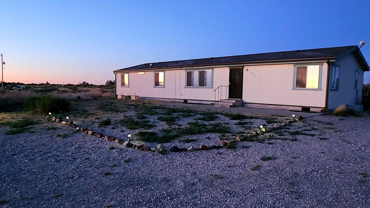 Photo of Others in Fallon