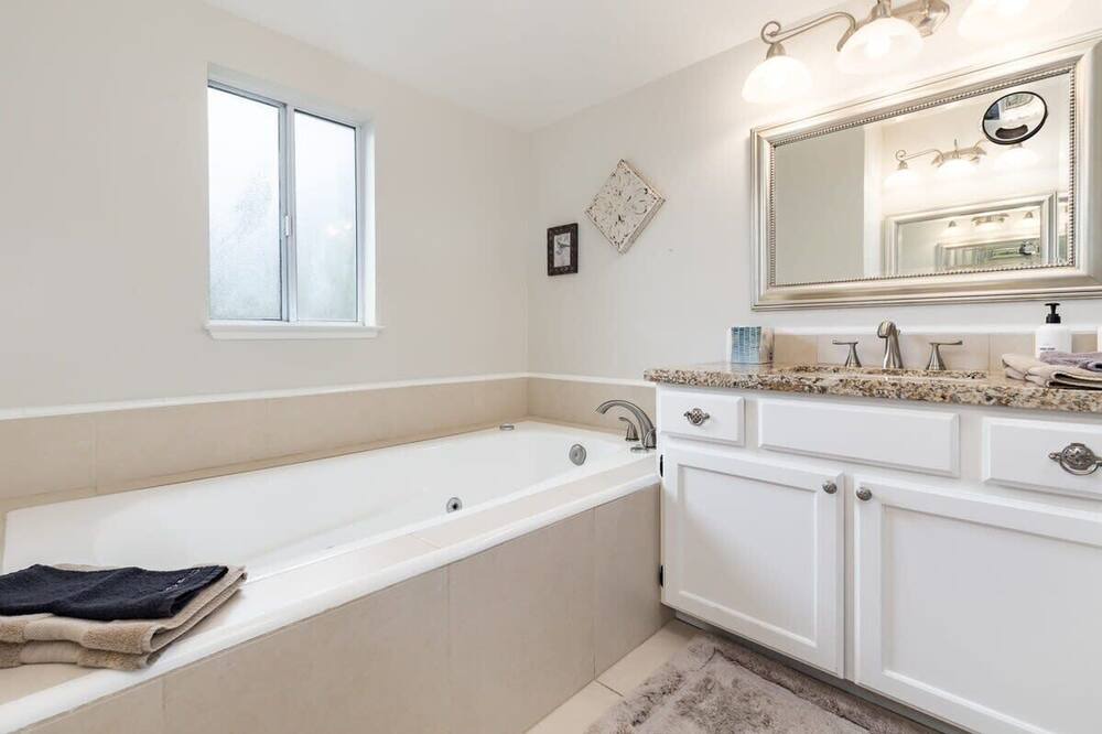 Photo of Others in Beach Hill - Beach Flats
