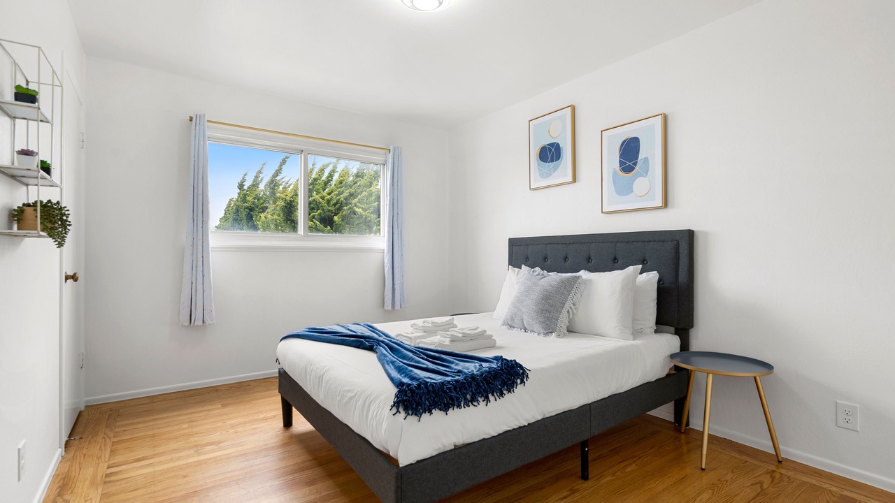 Photo of Bedroom in San Bruno