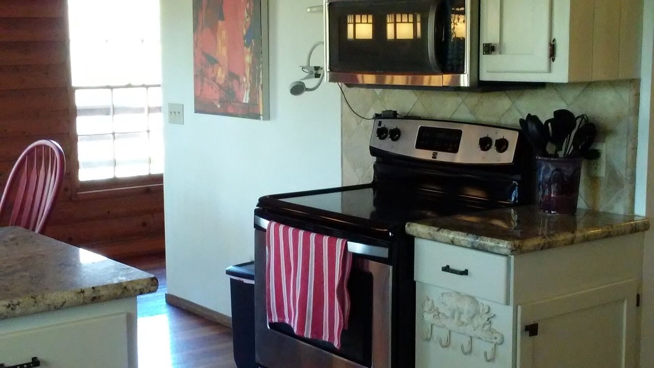Photo of Kitchen in Three Rivers