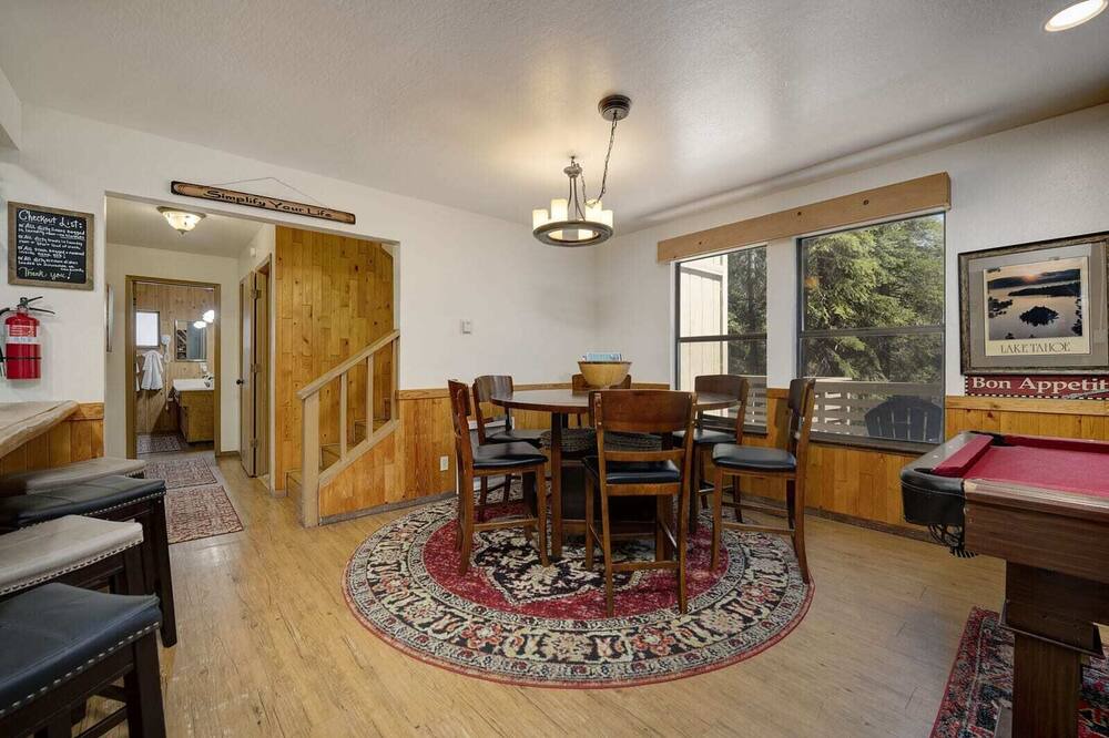 Photo of Others in Kingswood Estates