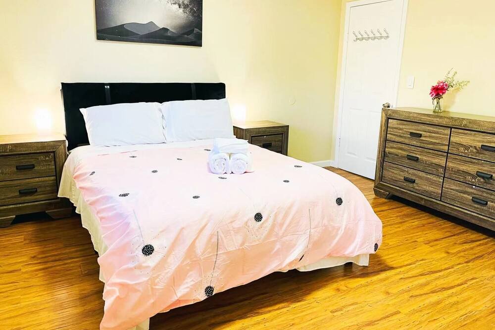 Photo of Bedroom in Union City