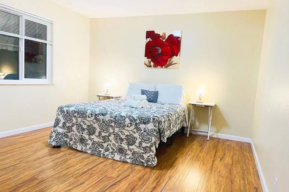 Photo of Bedroom in Union City