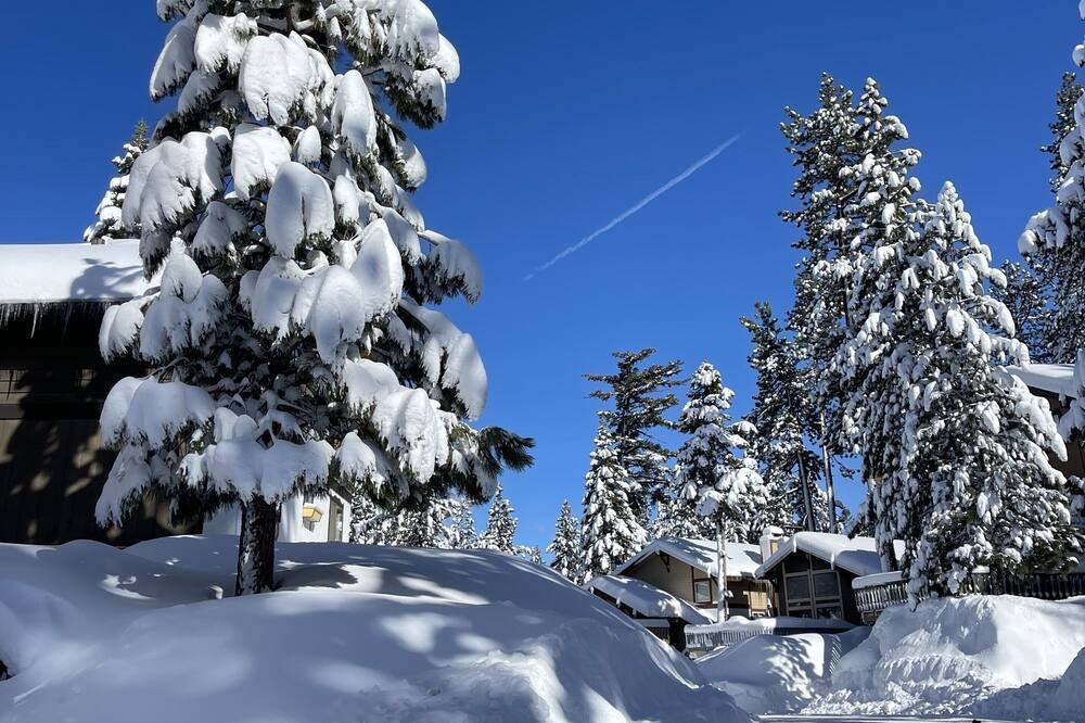 Photo of Others in Tahoe Tyrol