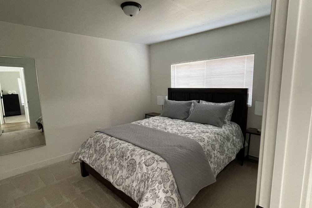 Photo of Bedroom in Folsom