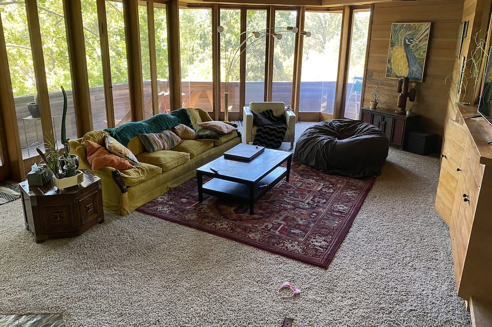 Photo of Livingroom in Modesto