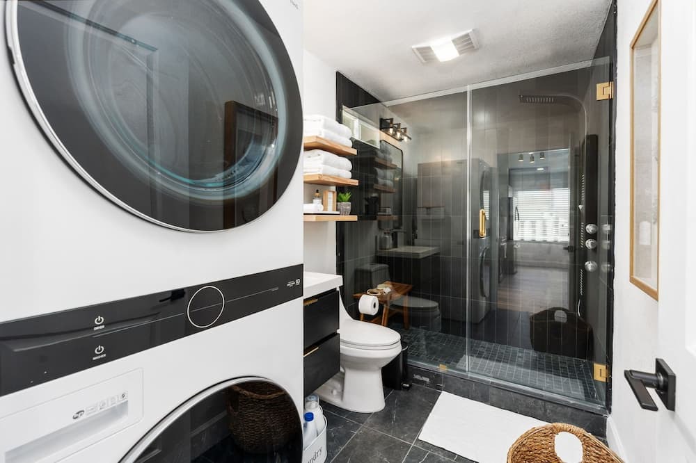 Photo of Bathroom in Madera