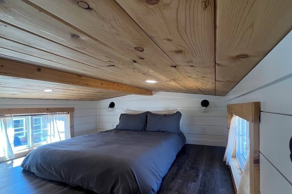 Photo of Bedroom in Fair Play