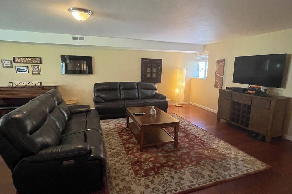 Photo of Livingroom in Tahoe Village