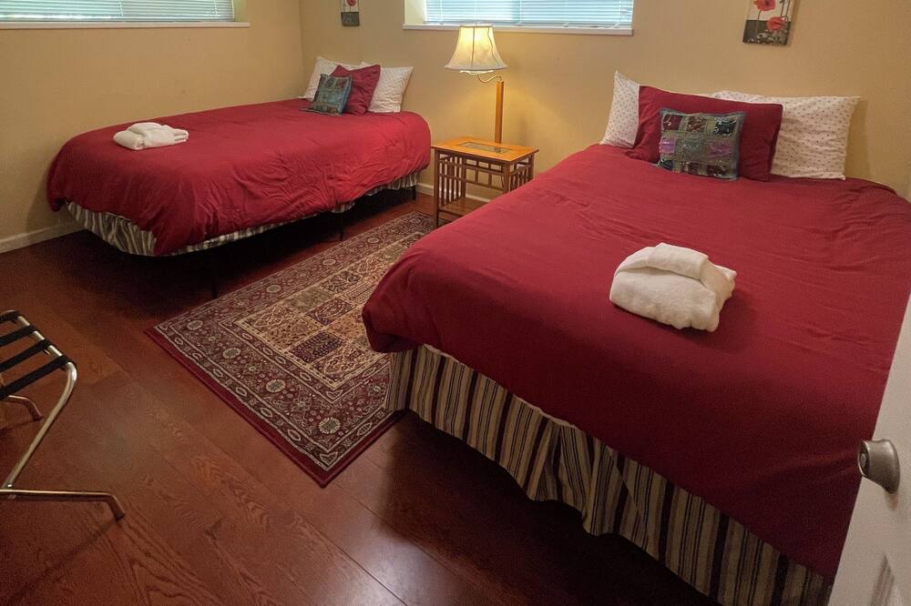 Photo of Bedroom in Tahoe Village