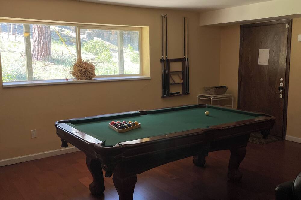 Photo of Bedroom in Tahoe Village