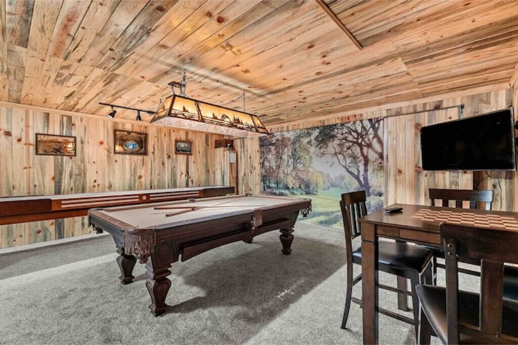 Photo of Bedroom in Shaver Lake