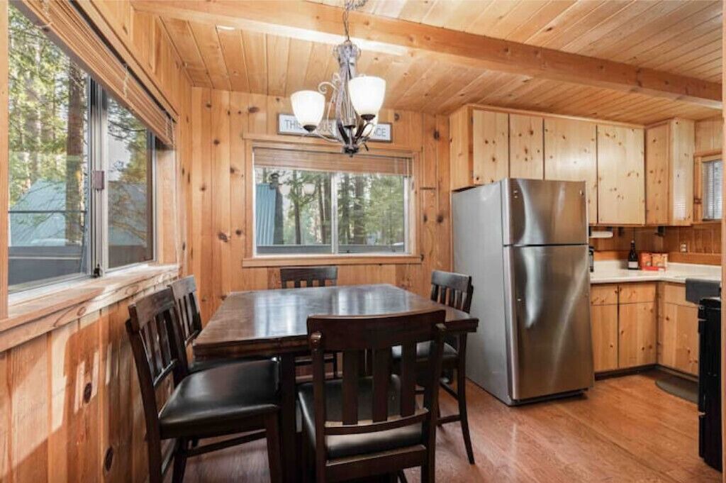 Photo of Kitchen in Shaver Lake