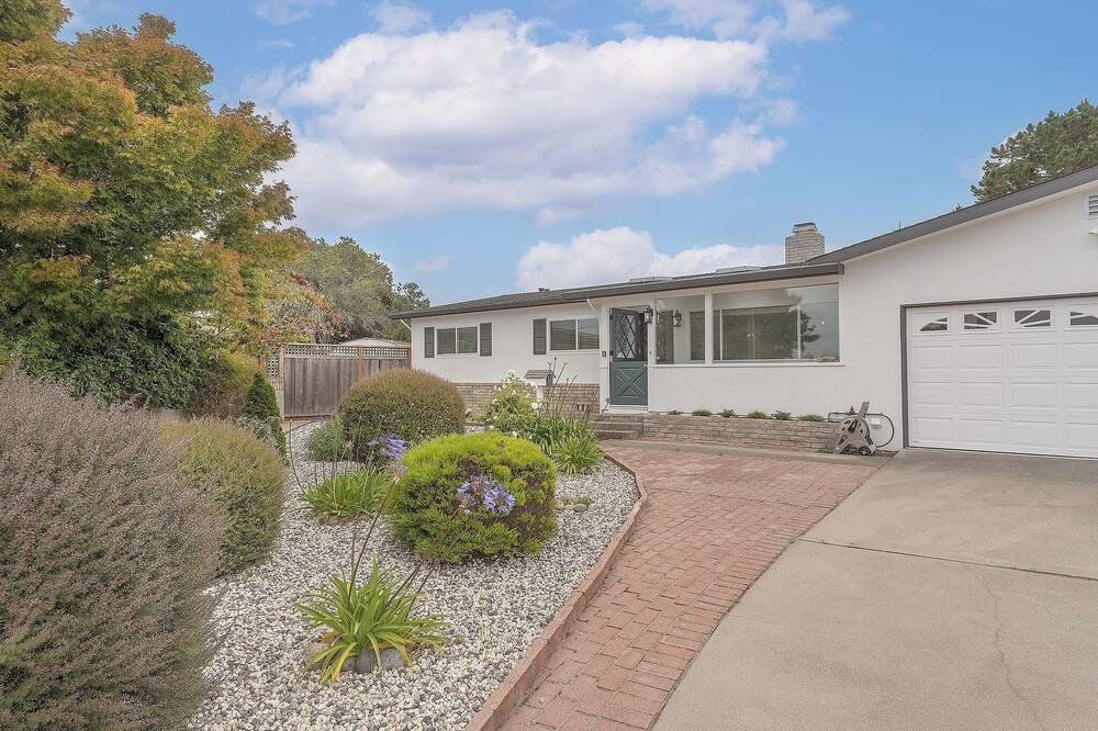 Photo of Outdoor in Del Rey Oaks
