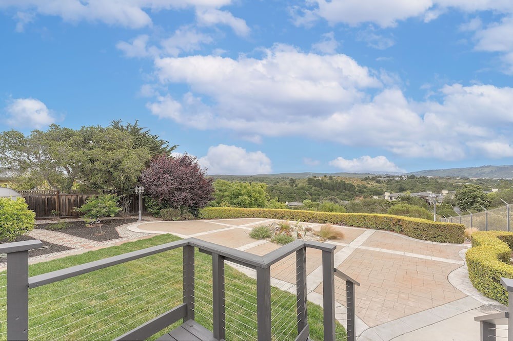 Photo of Outdoor in Del Rey Oaks
