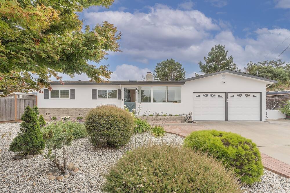 Photo of Outdoor in Del Rey Oaks