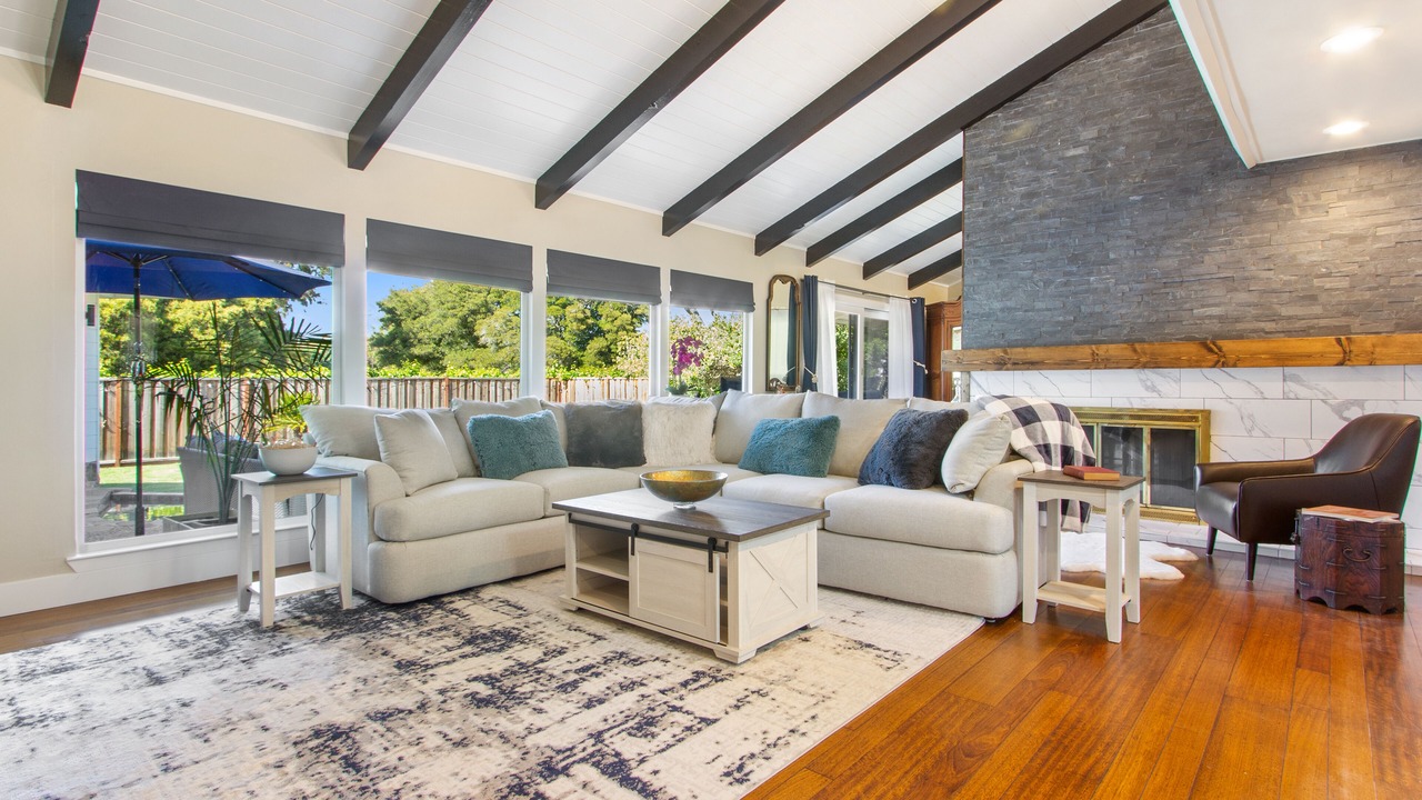 Photo of Livingroom in San Rafael