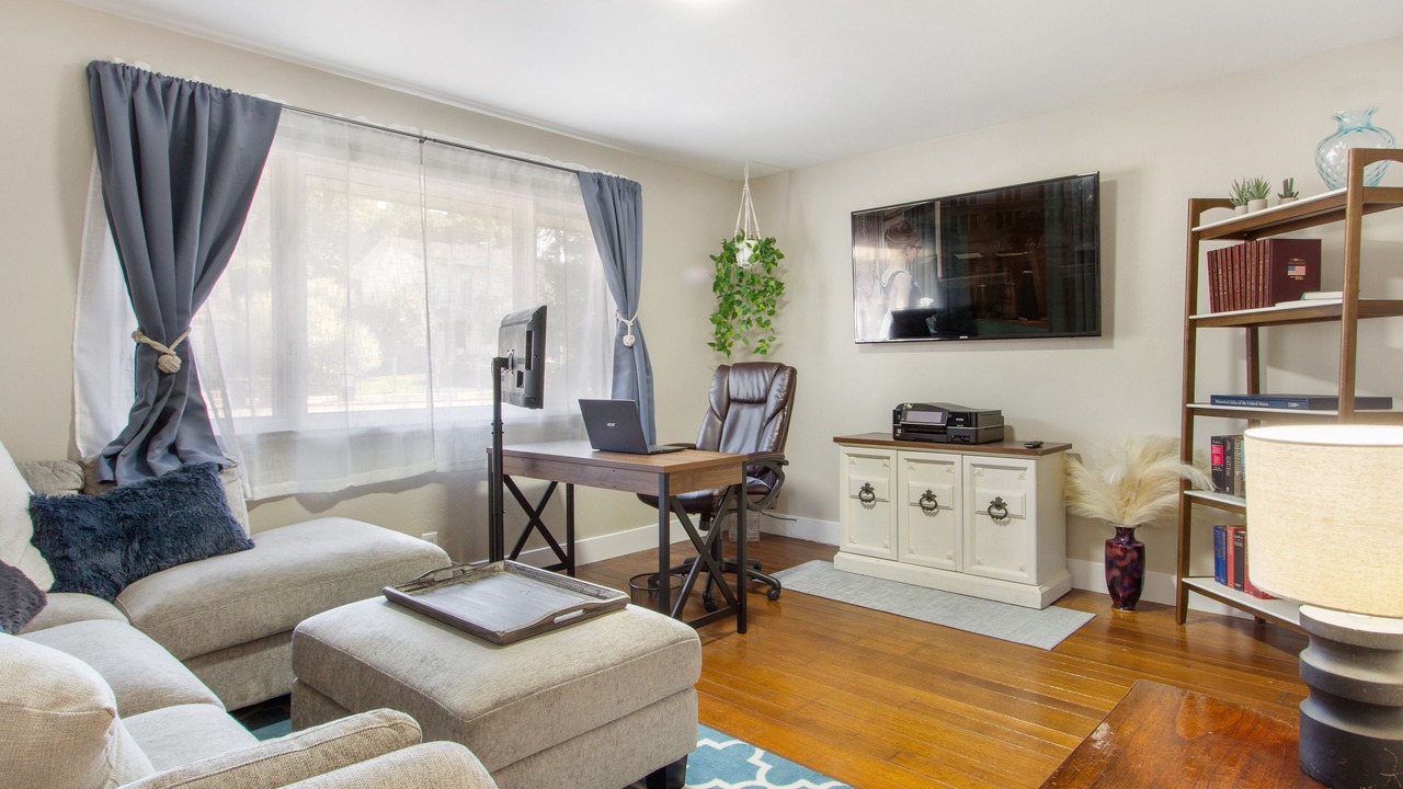 Photo of Livingroom in San Rafael