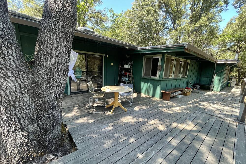 Photo of Patio Balcony in Altaville