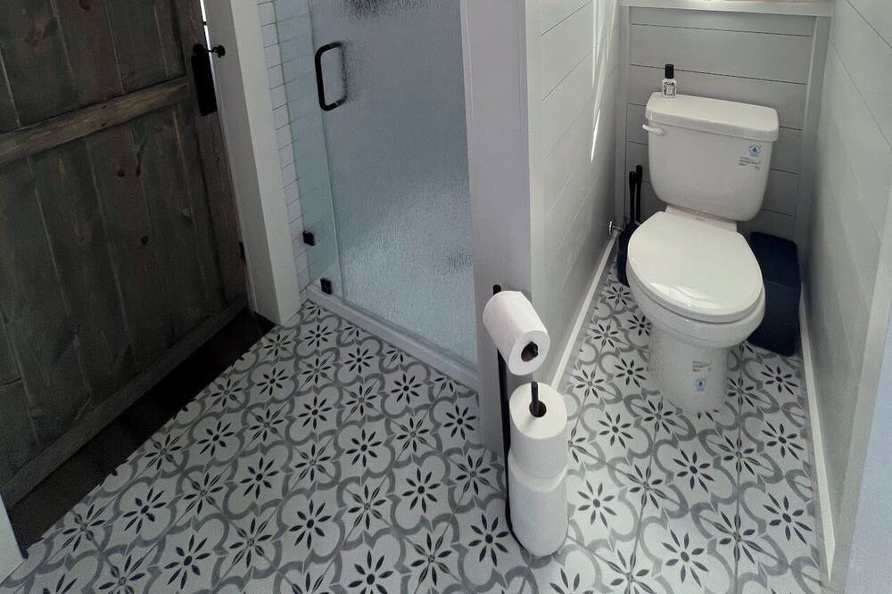 Photo of Bathroom in Fair Play