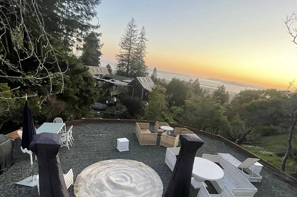 Photo of Outdoor in Berkeley Hills