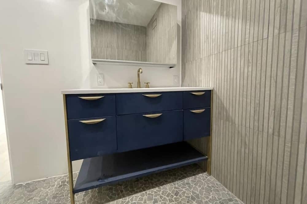 Photo of Bathroom in Berkeley Hills