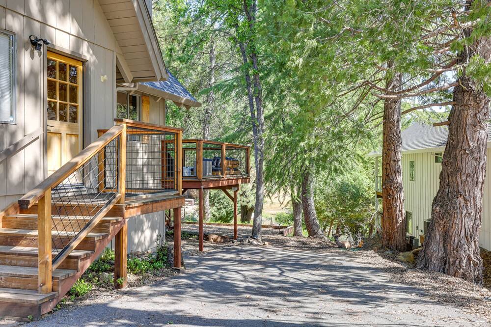 Photo of Outdoor in Groveland