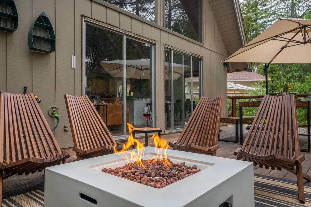 Photo of Outdoor in Groveland