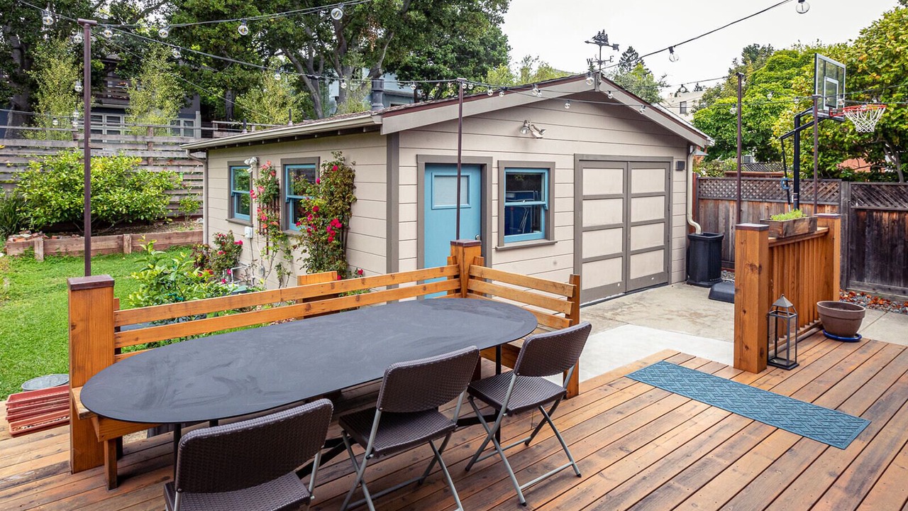 Photo of Outdoor in North Berkeley