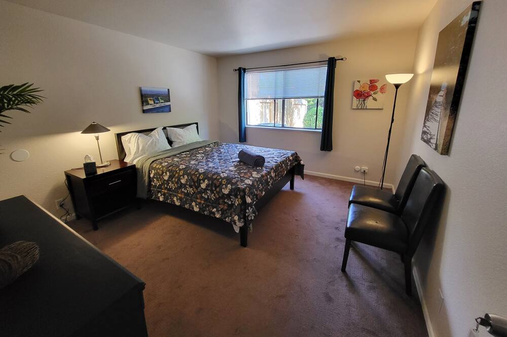 Photo of Bedroom in Davis