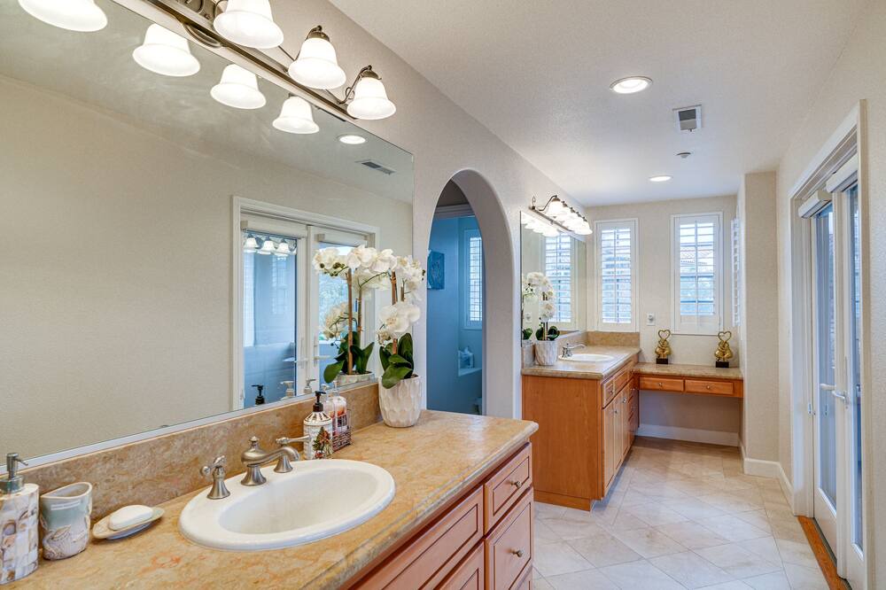 Photo of Bathroom in Monterey