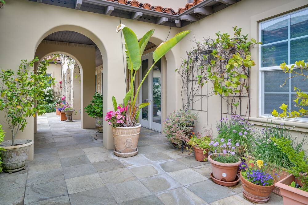 Photo of Outdoor in Monterey