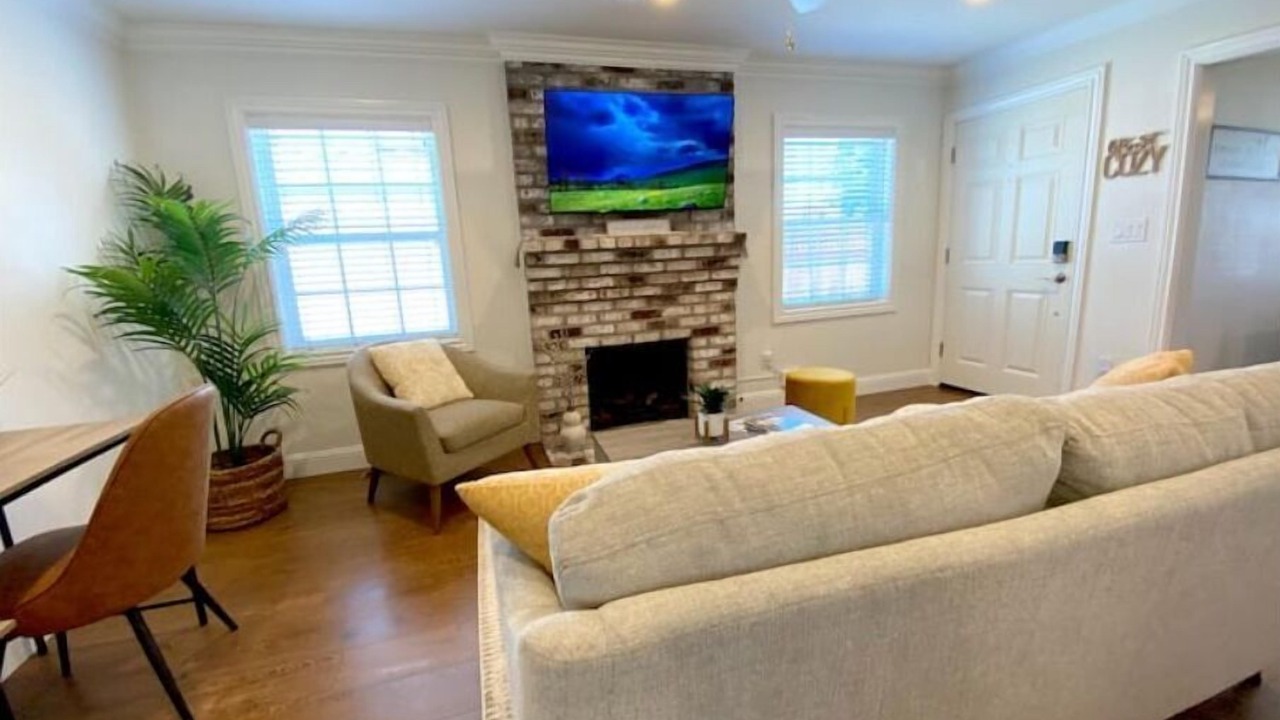 Photo of Livingroom in Castro Valley