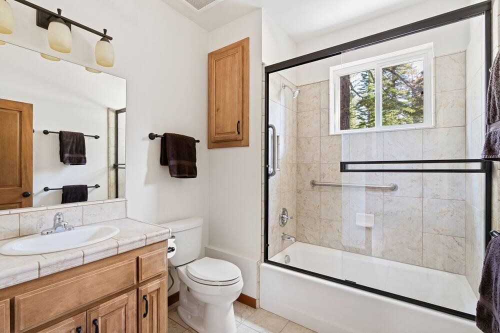 Photo of Bathroom in Chamberlands