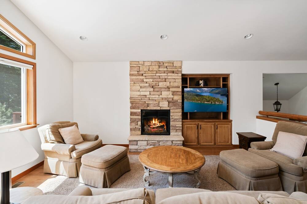 Photo of Livingroom in Chamberlands