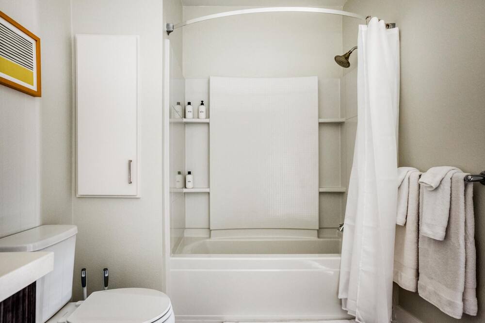 Photo of Bathroom in Centerville