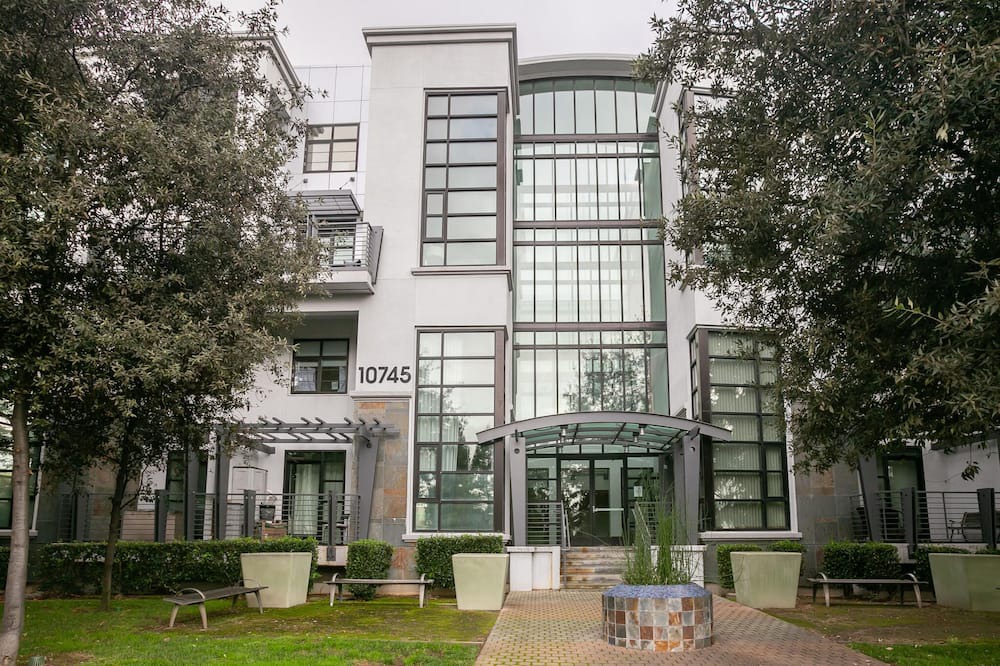 Photo of Outdoor in Cupertino
