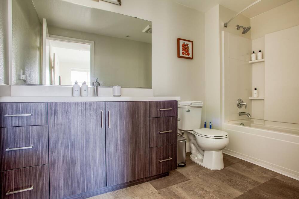 Photo of Bathroom in Centerville