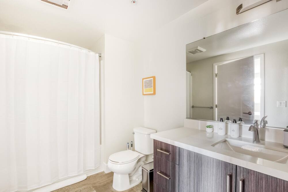 Photo of Bathroom in Centerville