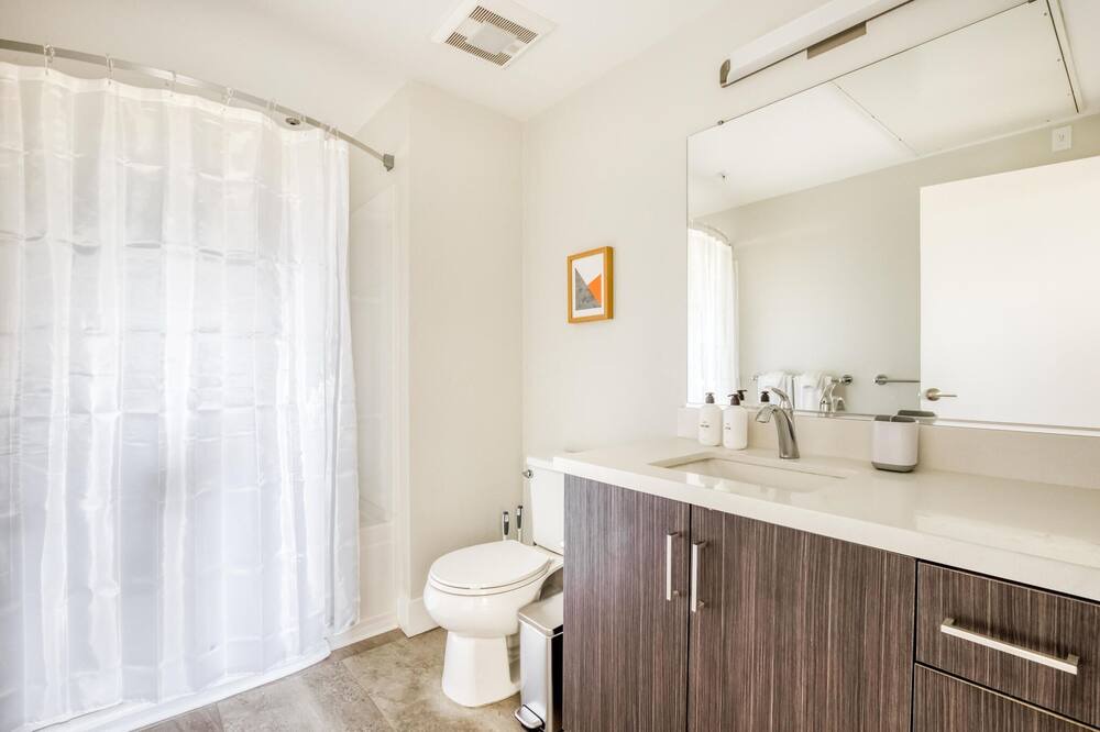 Photo of Bathroom in Centerville