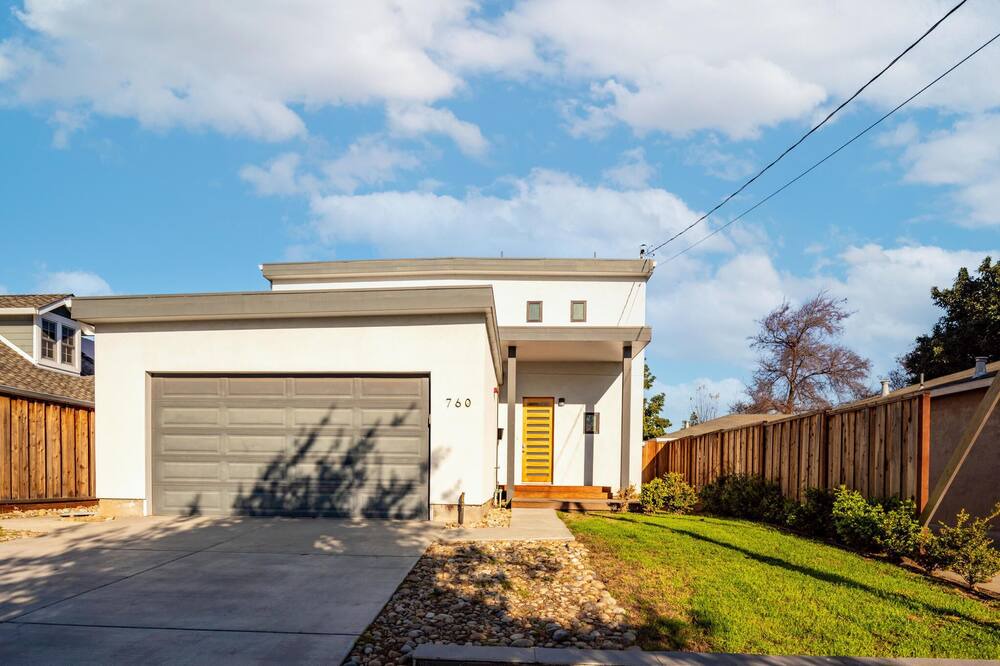 Photo of Outdoor in Northside