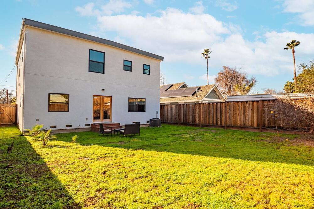 Photo of Outdoor in Northside