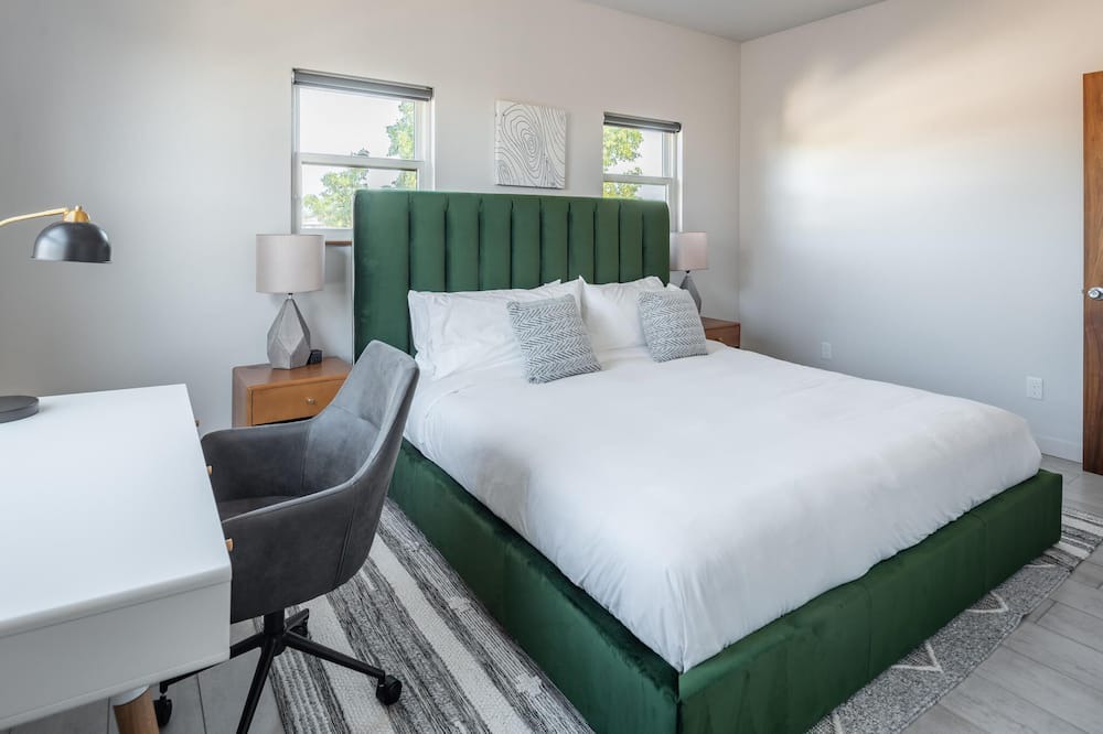 Photo of Bedroom in Northside